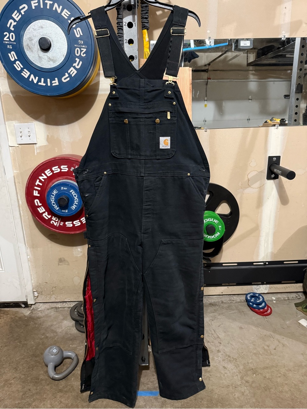 Carhartt Black Bib Overalls (40 x 30)